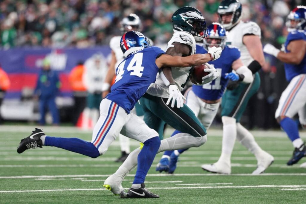 Os Eagles confirmaram a ausência do principal wide receiver da franquia, A.J Brown. Foto:AL BELLOGETTY IMAGES NORTH AMERICAGetty Images via AFP