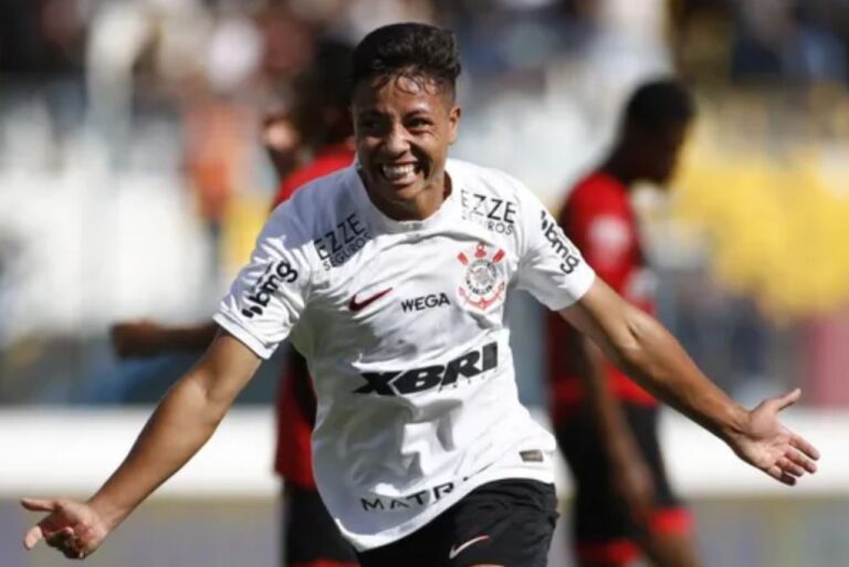 <p>Pedrinho foi o destaque do Corinthians. Foto: Rodrigo Gazzanel/SCCP</p>
