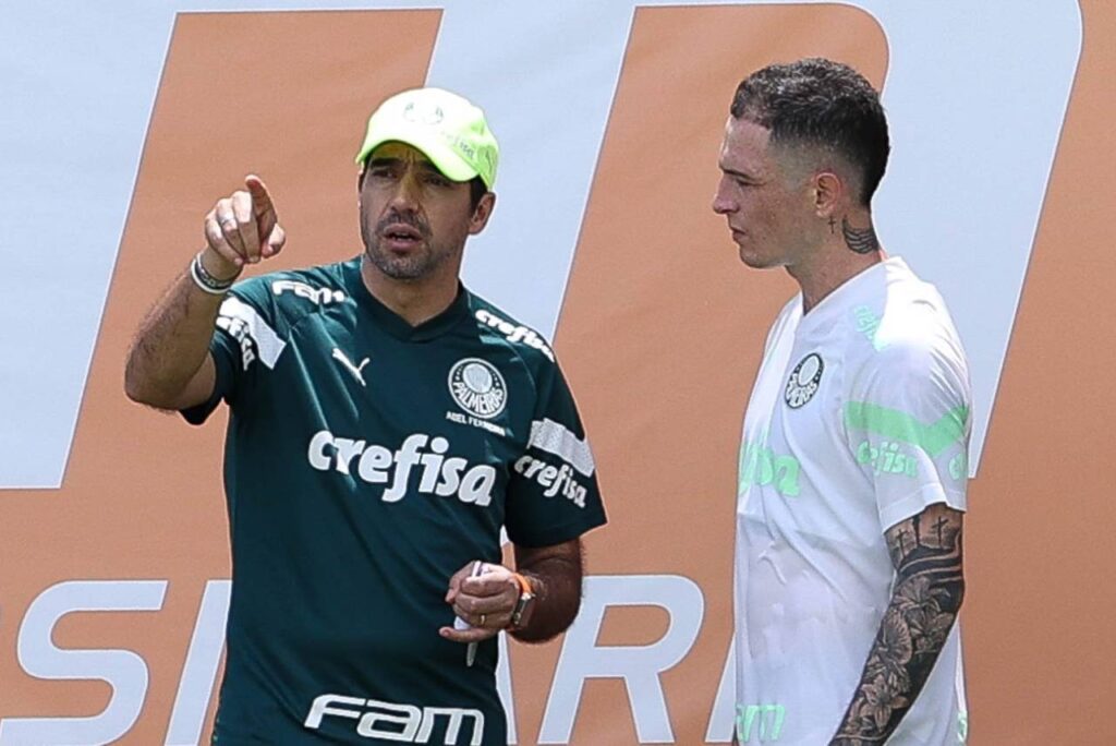 Abel Ferreira se apresentou para a temporada de 2024 nesta segunda-feira (15). Foto: César Greco/Palmeiras
