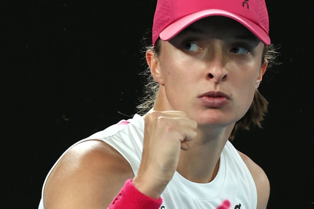 Iga Świątek comemora vitória no Australian Open 2024