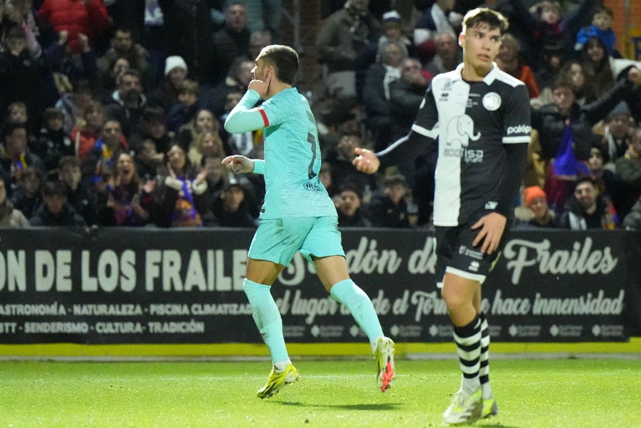 Barcelona saiu atrás, mas se recuperou e avançou na Copa do Rei (Foto: Cesar Manso/AFP)
