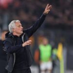 José Mourinho deve ser anunciado em breve pelo Al Shabab (Foto: Alberto Pizzoli/AFP)