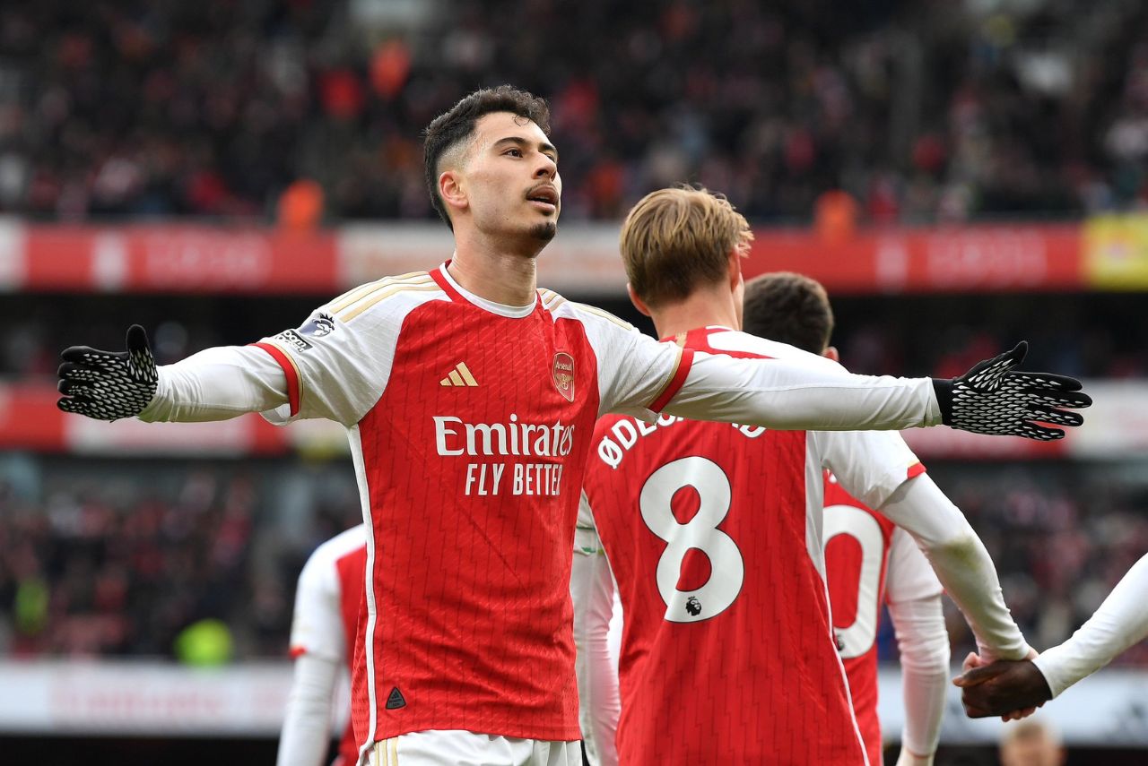 Gabriel Martinelli marcou duas vezes na vitória do Arsenal sobre o Crystal Palace (Foto: X/Reprodução)