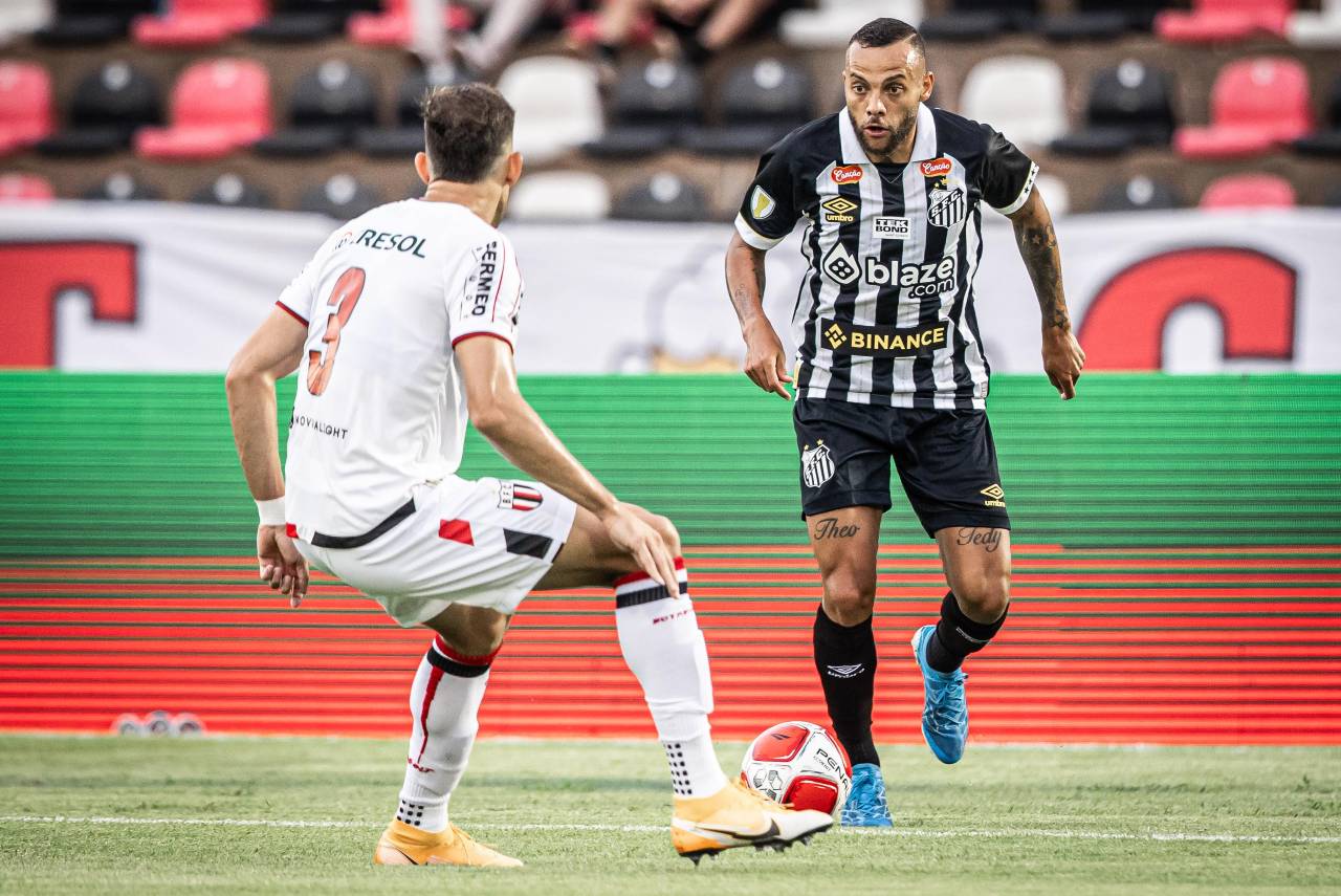 Série B: Lance do jogo Santos x Botafogo-SP no Paulistão 2024