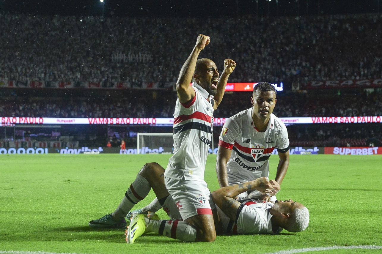São Paulo estreia no Paulistão 2024 com vitória sobre Santo André