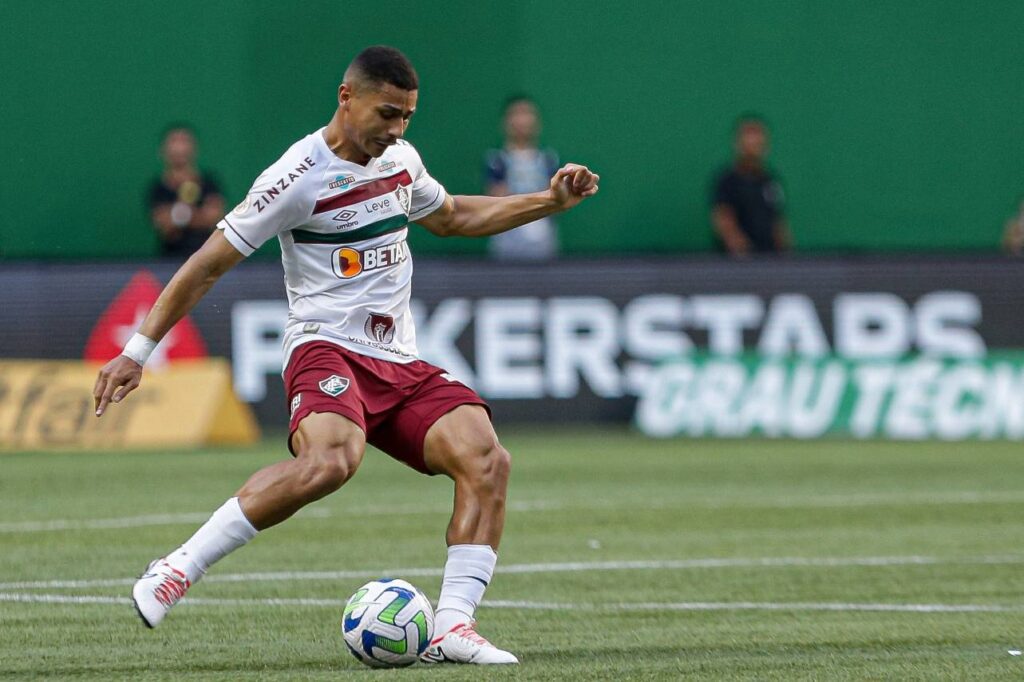André tem contrato com o Fluminense até 2026. Foto: Lucas Merçon/Fluminense