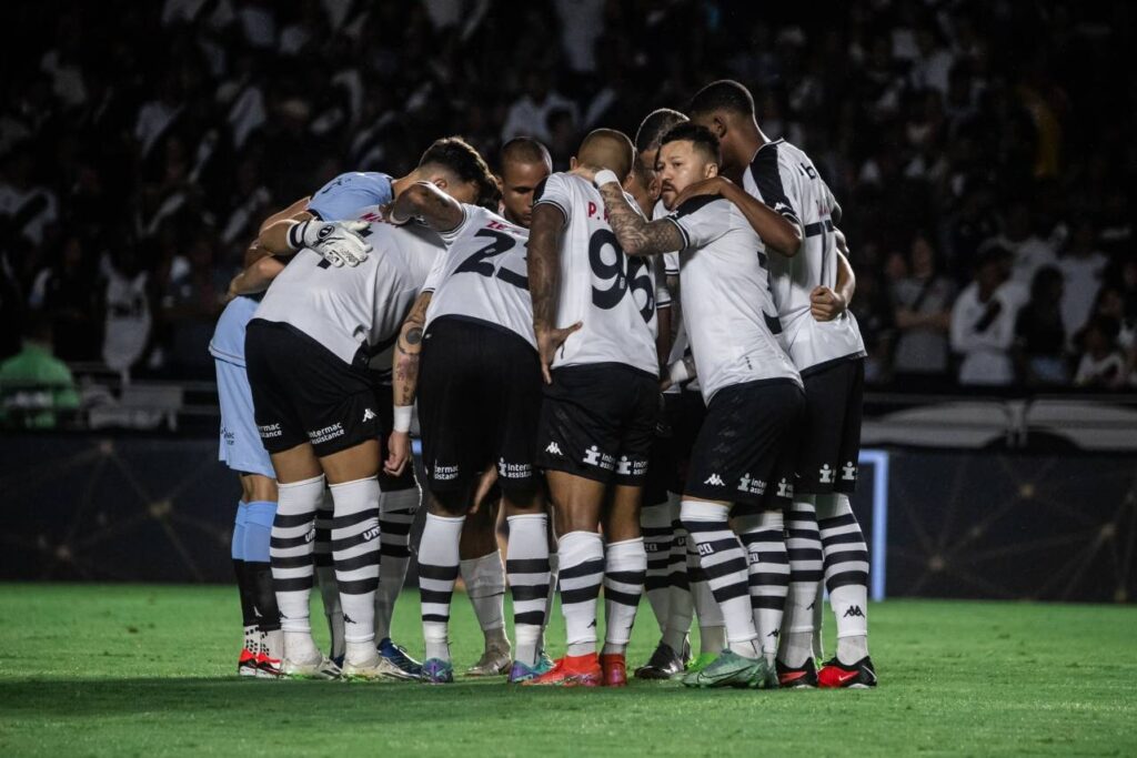 O Vasco não conseguiu achar espaço no primeiro tempo. Foto: Leandro Amorim/Vasco
