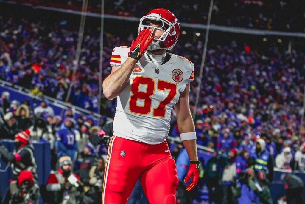 Travis Kelce pode conquistar seu 3º anel do Super Bowl. Foto: Reprodução/Facebook