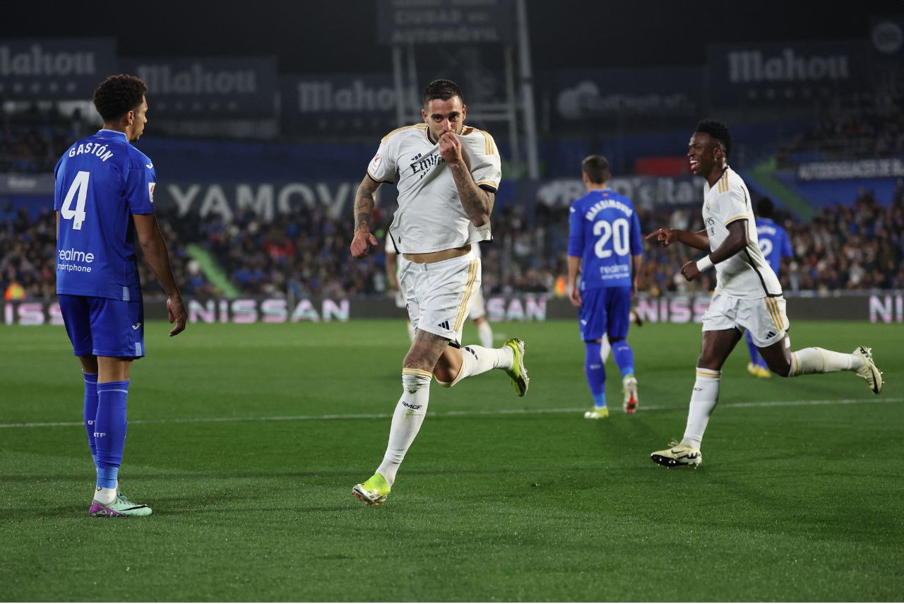 Joselu marcou duas vezes na vitória do Real Madrid sobre o Getafe (Foto: Pierre-Philippe Marcou/AFP)