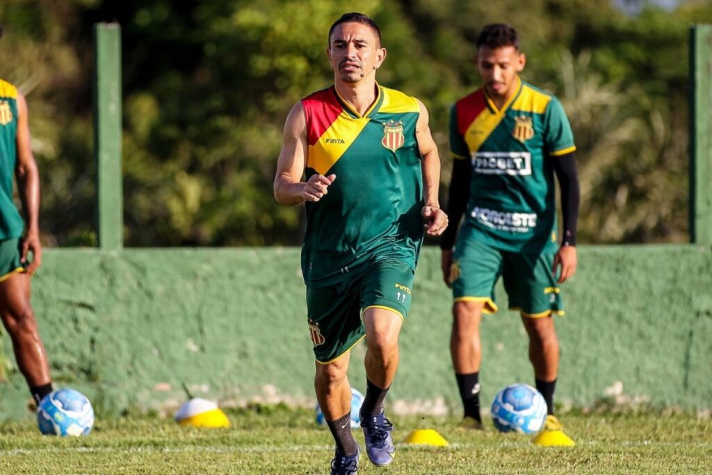 Pimentinha, atacante do Sampaio Corrêa