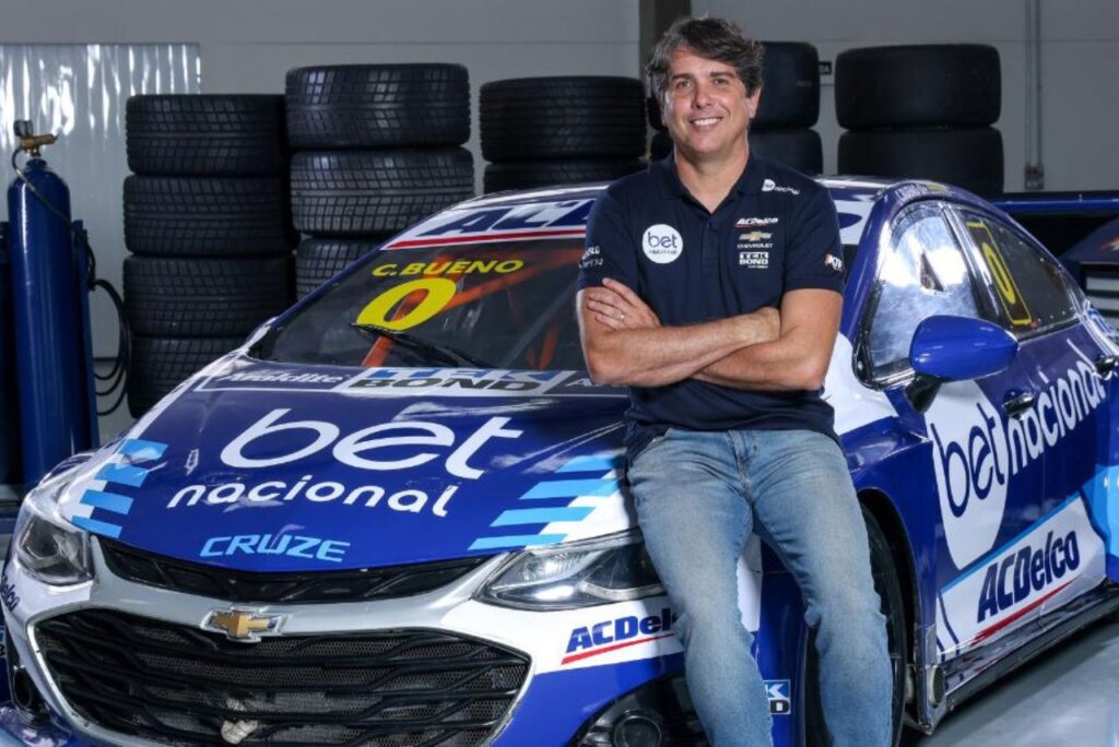 Cacá Bueno vai seguir na Stock Car pela equipe KTF Sports (Foto: Ricardo Nigro/RF1)