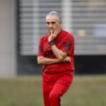 Tite criticou bola após empate do Flamengo