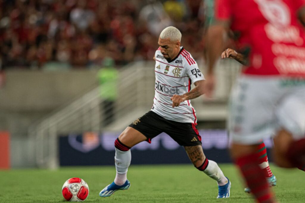Matheuzinho está próximo de ser anunciado pelo Corinthians