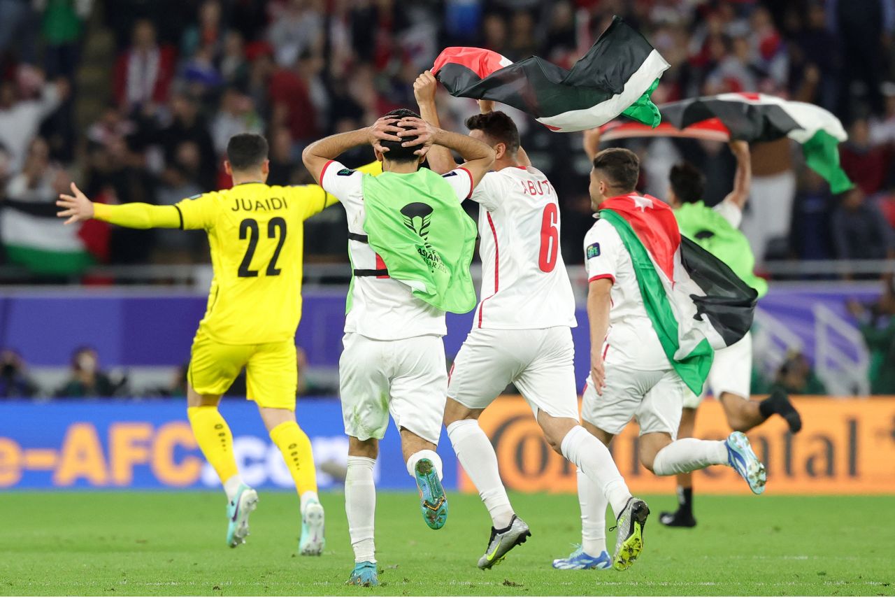 Jordânia vai disputar pela primeira vez uma final da Copa da Ásia (Foto: Giuseppe Cacace/AFP)