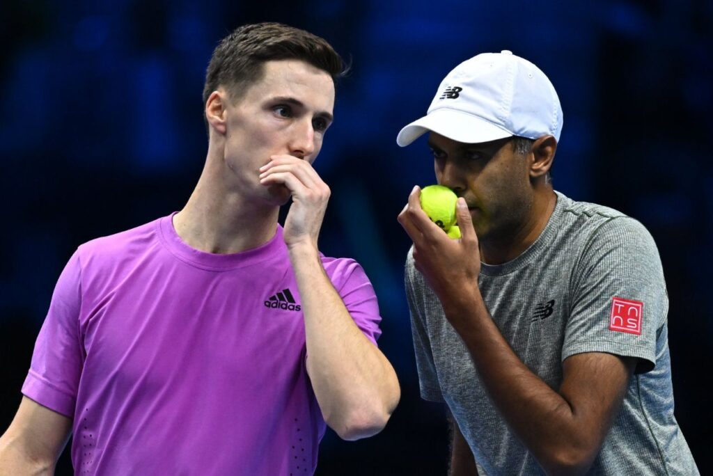 Tenistas Rajeev Ram e Joe Salisbury, confirmados no Rio Open, em jogo do ATP Finals 2023