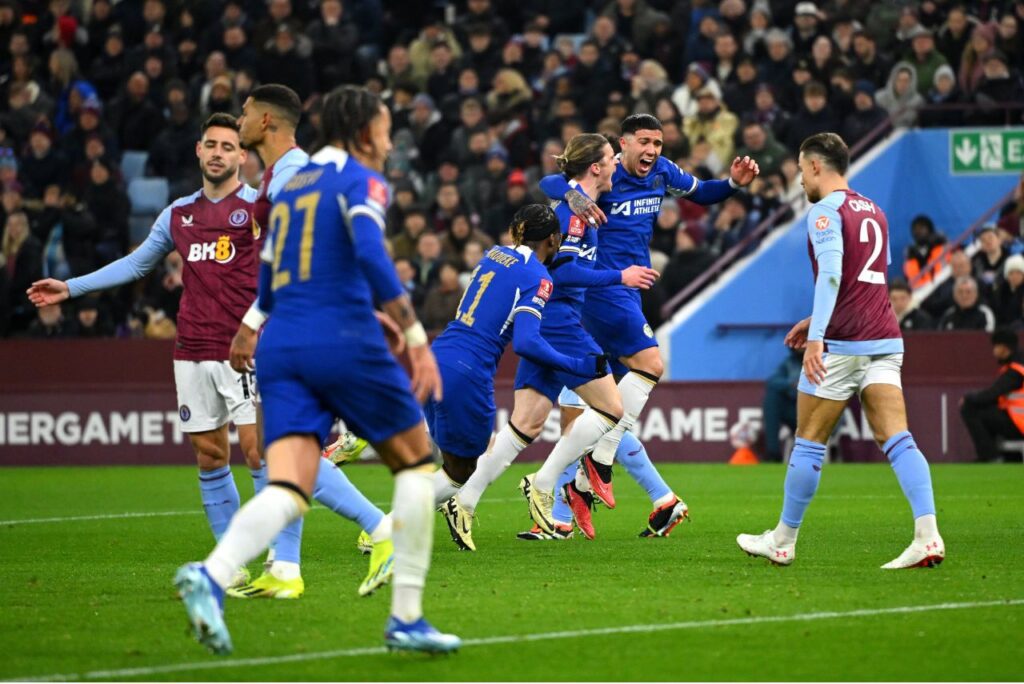 Chelsea dominou o Aston Villa e avançou na Copa da Inglaterra (Foto: X/Reprodução)