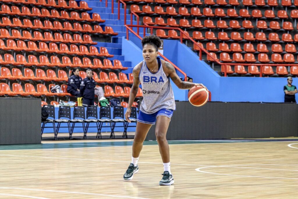 Treino do Brasil no Pré-Olímpico de Basquete Feminino, em Belém
