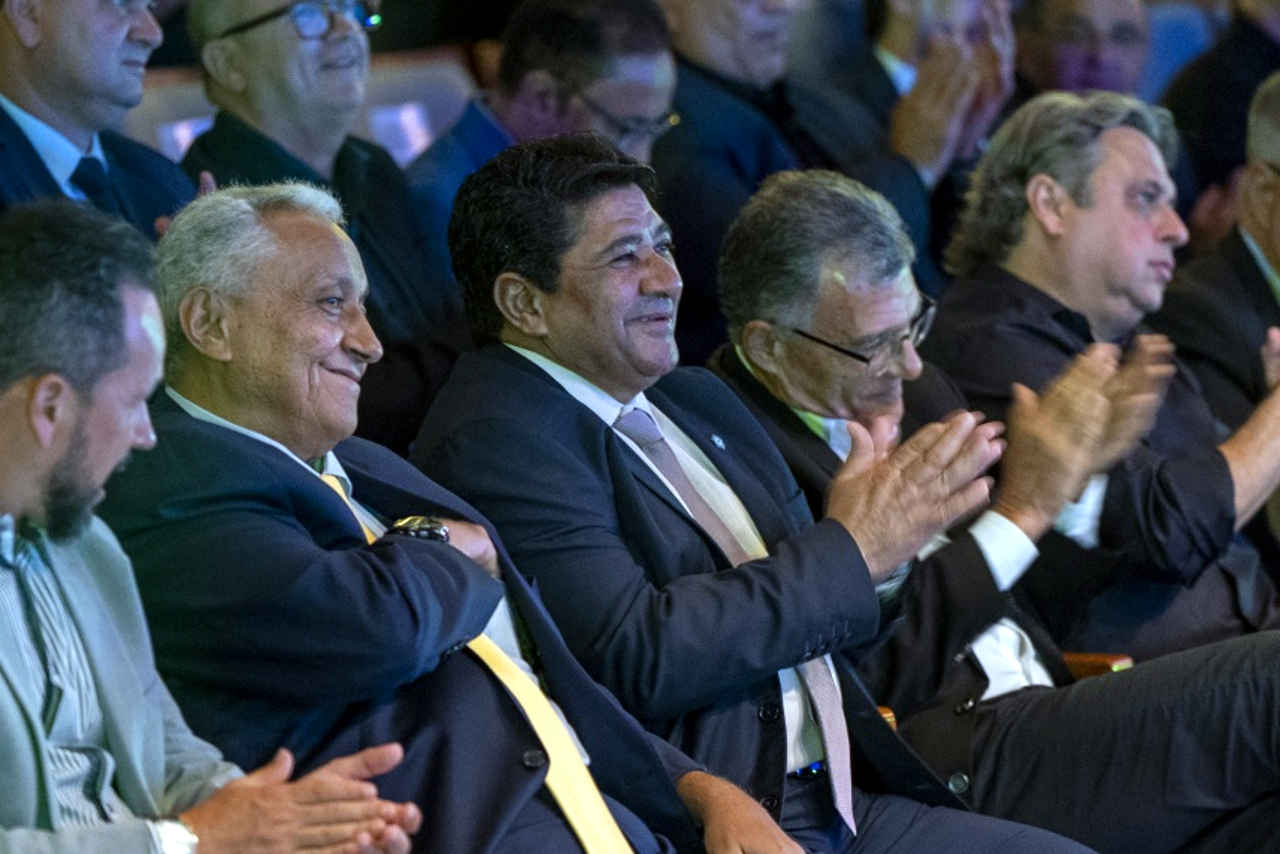 Ednaldo Rodrigues no sorteio da Copa do Nordeste