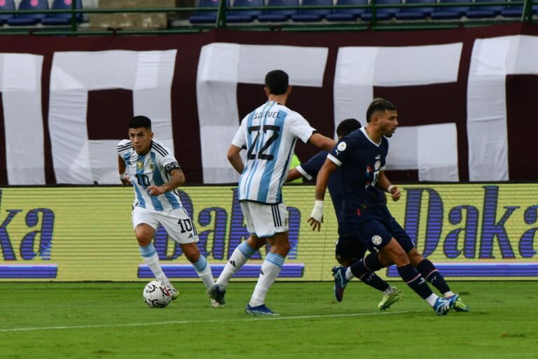 <p>Argentina e Paraguai empataram na 2ª rodada do quadrangular final do Pré-Olímpico (Foto: Divulgação/AFA)</p>
