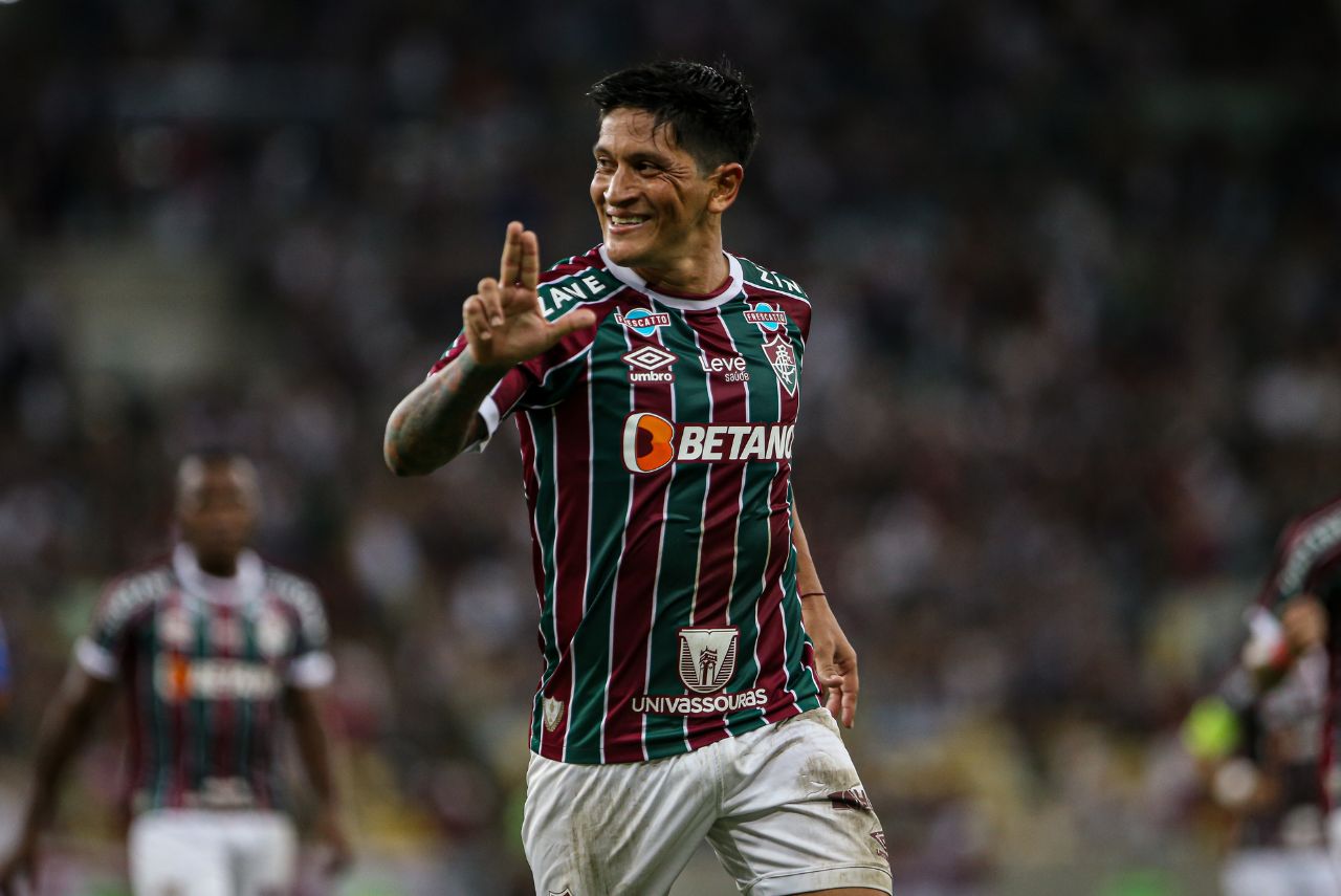 Cano chega ao segundo gol em dois jogos no ano pelo Fluminense