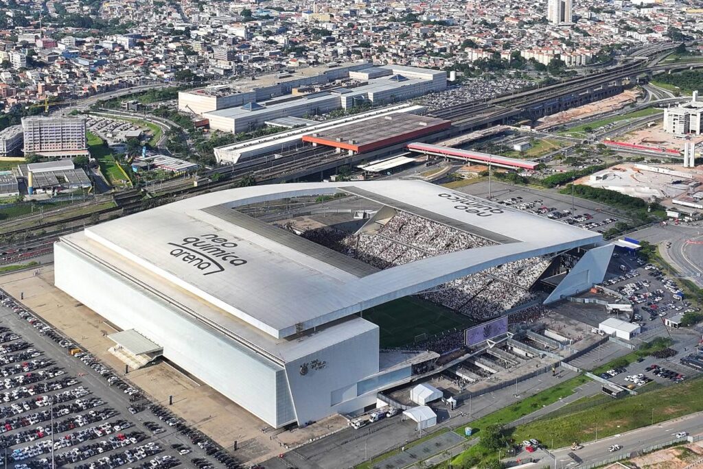 O Corinthians vai precisar apresentar uma nova proposta para a Caixa. Foto: JP/Drona/Neo Química Arena.