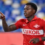 Promes em campo pelo Spartak