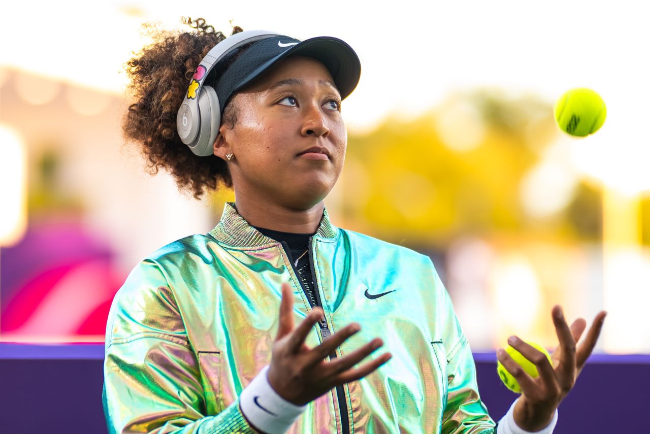 Tenista japonesa Naomi Osaka antes de jogo do WTA 1000 de Doha