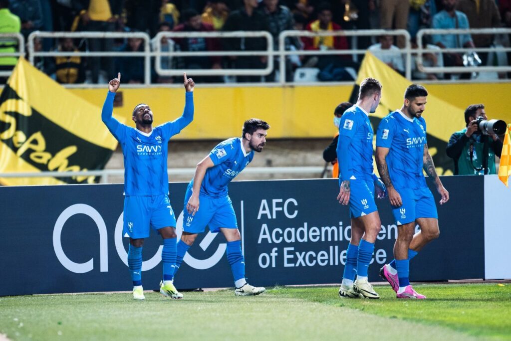 Malcom comemora gol pelo Al-Hilal contra o Sepahan na Liga dos Campeões da Ásia
