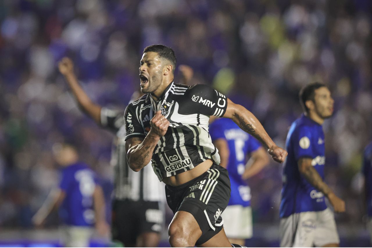 Hulk alcançou status de ídolo no Atlético-MG (Foto: Pedro Souza/CAM)