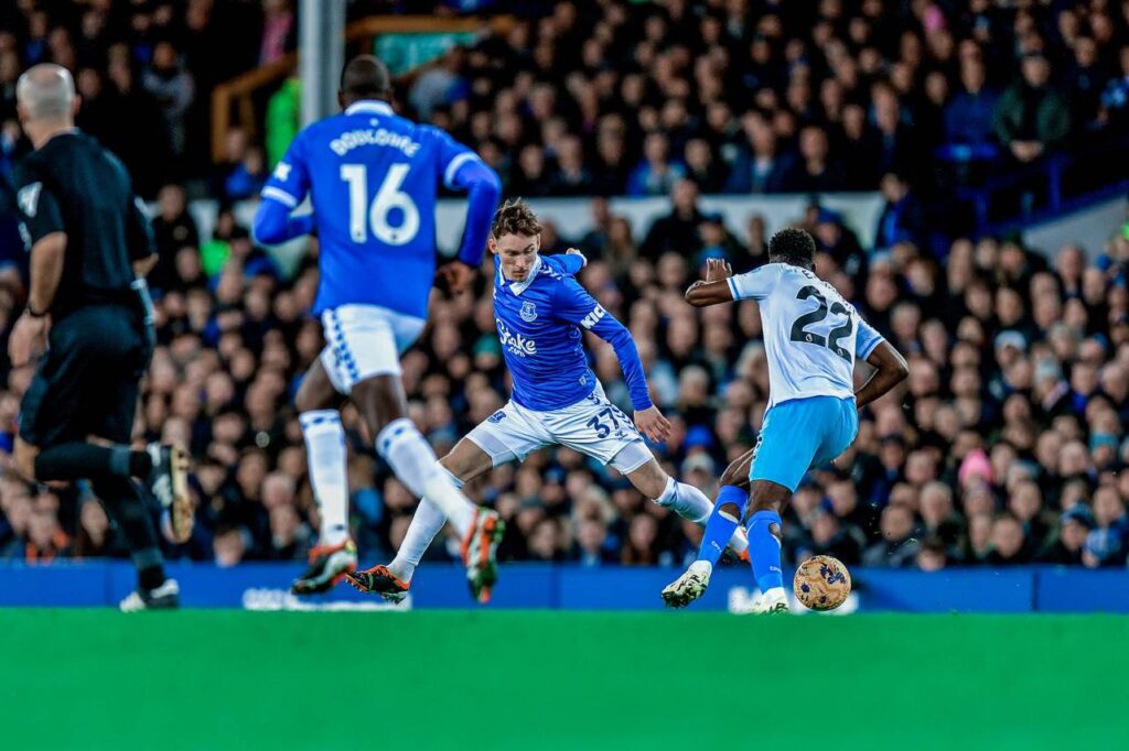 Palace e Everton fizeram um jogo equilibrado. Foto: Reprodução/X