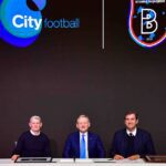 Istanbul Basaksehir é o 14º clube vinculado ao Grupo City (Foto: Divulgação)