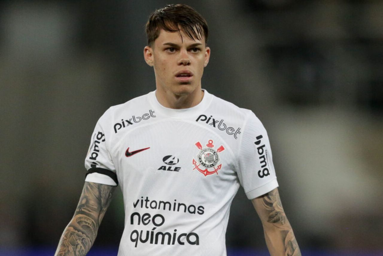 Atacante Chrystian Barletta, reforço do Sport, em jogo do Corinthians em 2023
