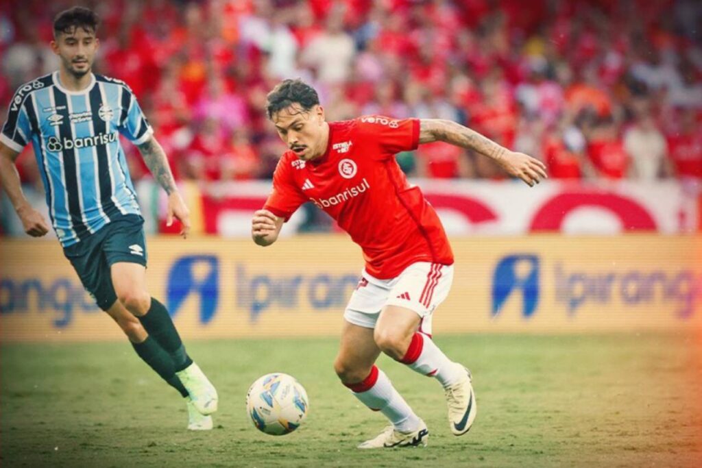Internacional e Grêmio fizeram um bom Gre-Nal neste domingo (25). Foto: Reprodução/X