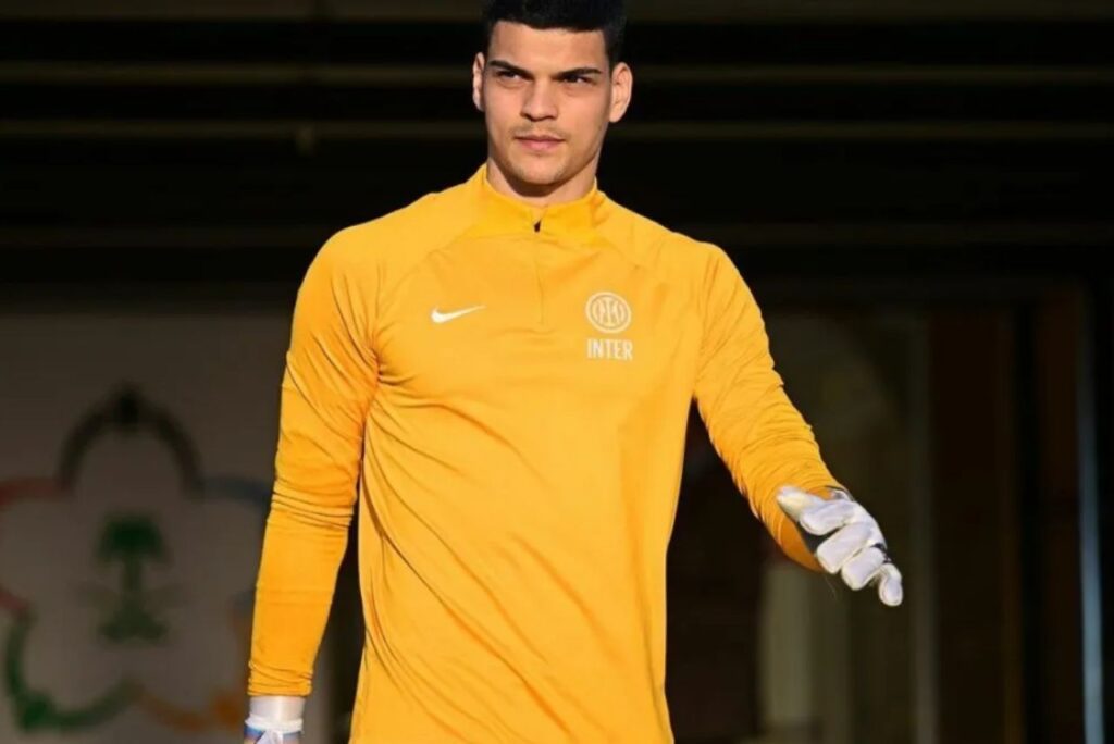 Novo goleiro do Santos nos tempos de Inter de Milão