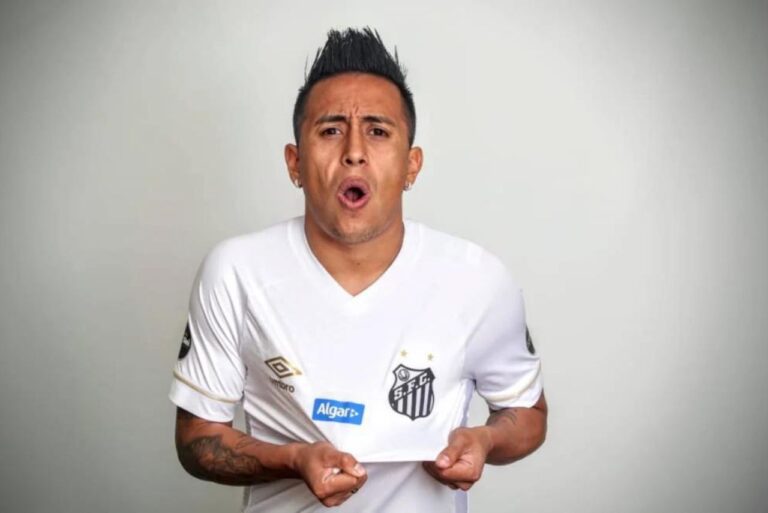 <p>Santos fechou acordo com o Krasnodar por dívida referente a Cueva (Foto: Divulgação/Santos)</p>
