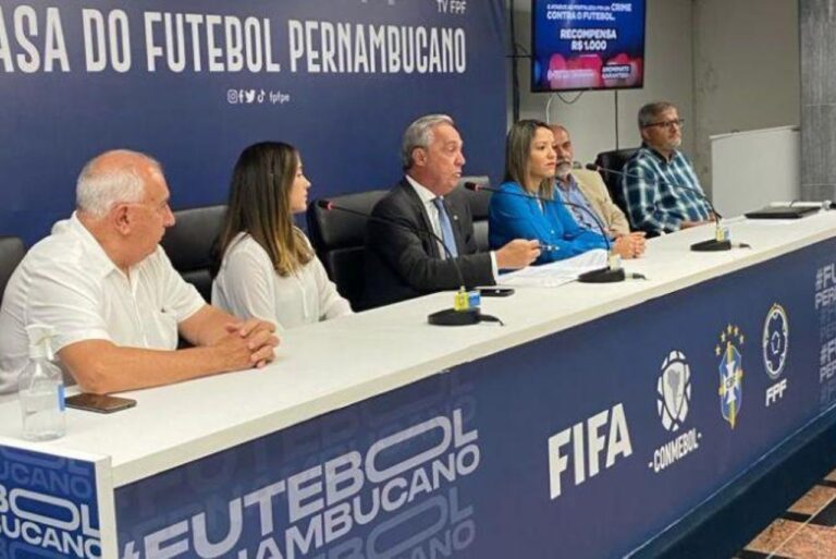 <p>Lançamento da campanha na sede da Federação Pernambucana de Futebol (Foto: FPF/Divulgação)</p>
