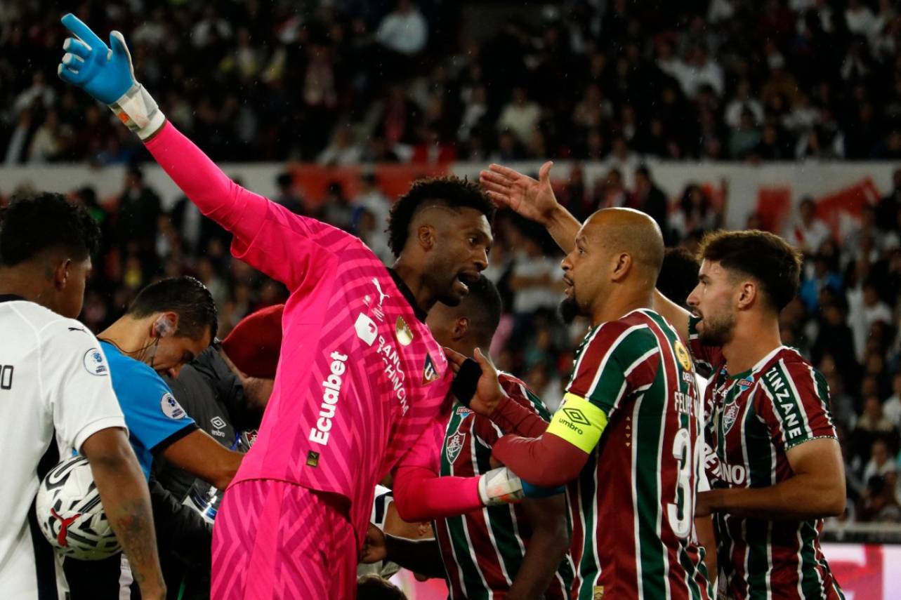 LDU e Fluminense se enfrentam nesta quinta-feira (29). Foto: GALO PAGUAYAFP