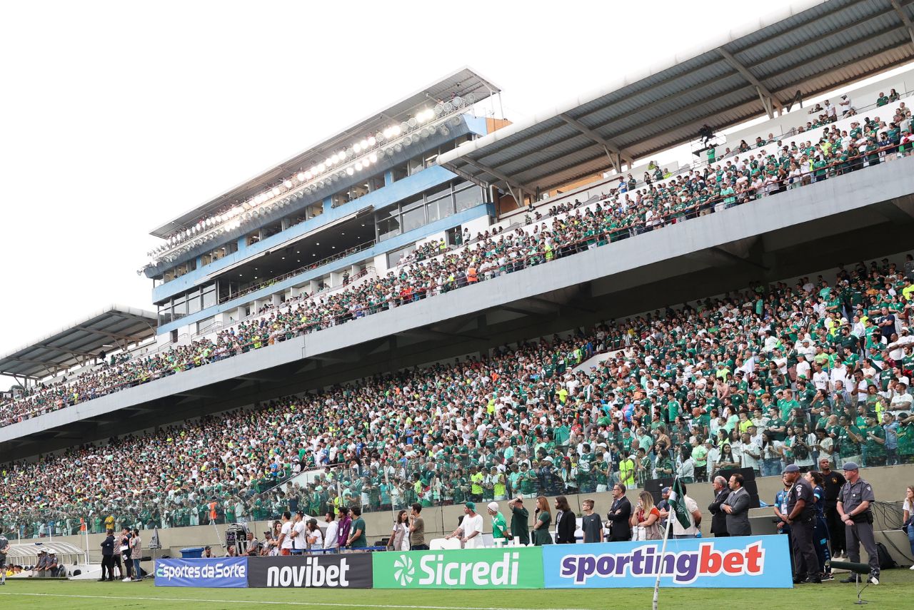Torcida do Palmeiras na Arena Barueri