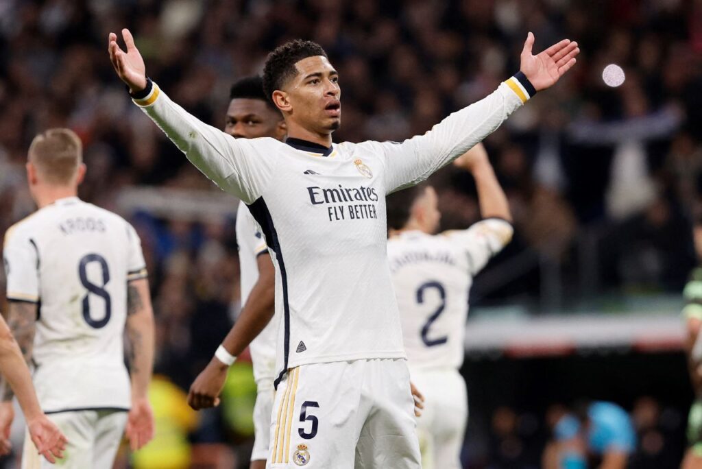 Bellingham comemora gol pelo Real Madrid