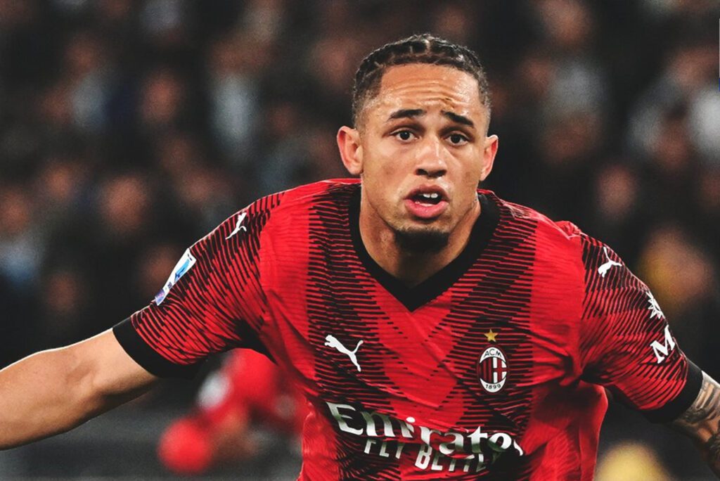 Okafor marcou o gol do Milan contra a Lazio