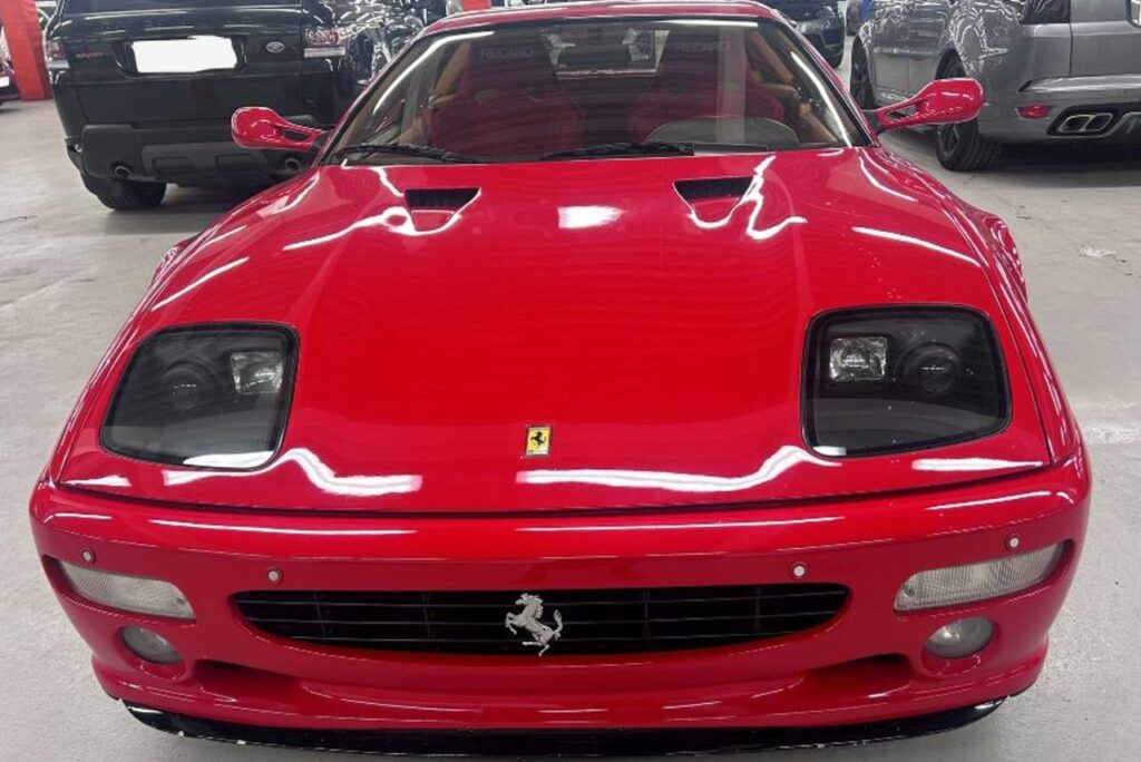 Ferrari roubada do piloto Gerhard Berger