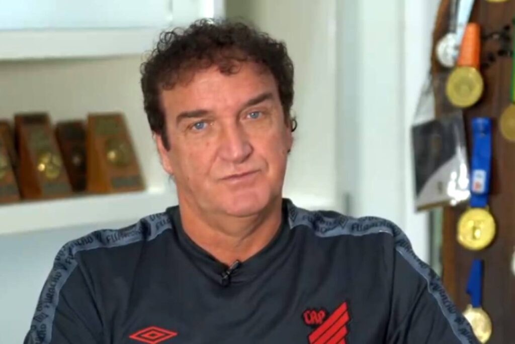 Cuca foi anunciado pelo Athletico na última segunda-feira (4). Foto: Divulgação/Rede Furacão