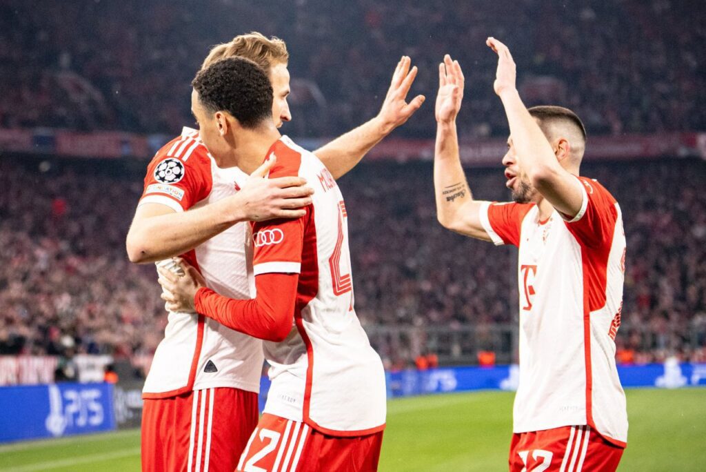 Com vitória sobre a Lazio, Bayern de Munique garantiu vaga nas quartas da Liga dos Campeões da UEFA (Foto: Reprodução)