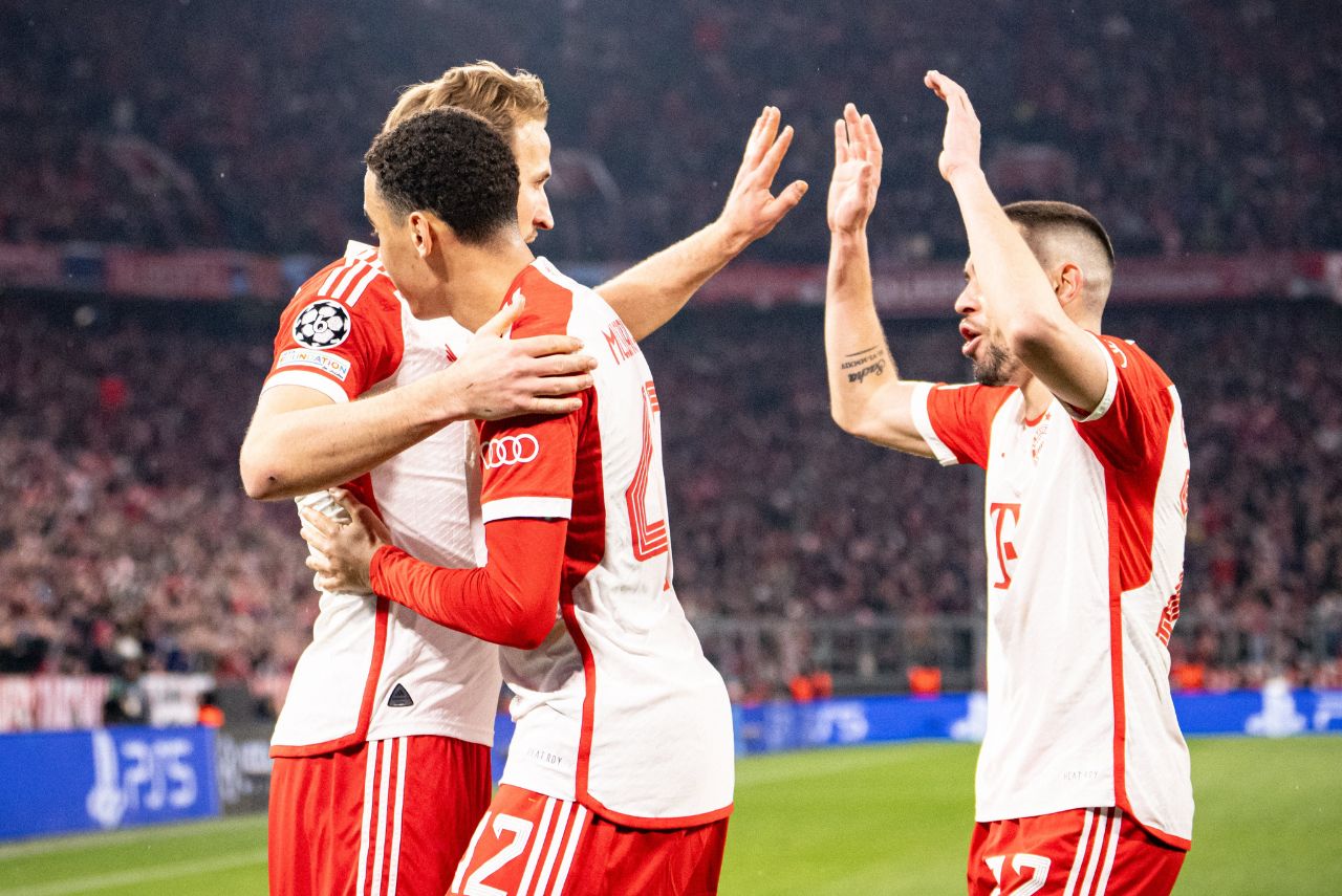 Com vitória sobre a Lazio, Bayern de Munique garantiu vaga nas quartas da Liga dos Campeões da UEFA (Foto: Reprodução)
