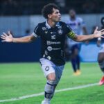 Meia Camilo comemora gol pelo Remo no Parazão 2024