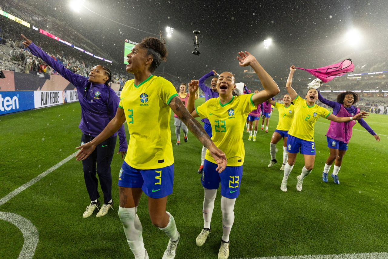 Brasil vence México e é finalista da Copa Ouro feminina 2024