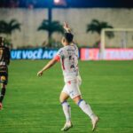 Pikachu comemora único gol do Fortaleza