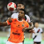 Vasco e Nova Iguaçu ficaram no empate e decisão segue aberta para jogo da volta (Foto: Úrsula Nery/FERJ)