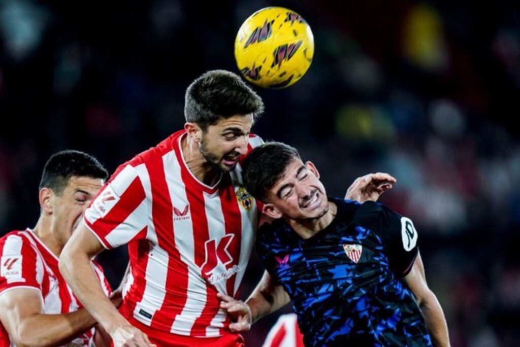 Almería e Sevilla ficaram no empate pelo Espanhol (Foto: Divulgação)