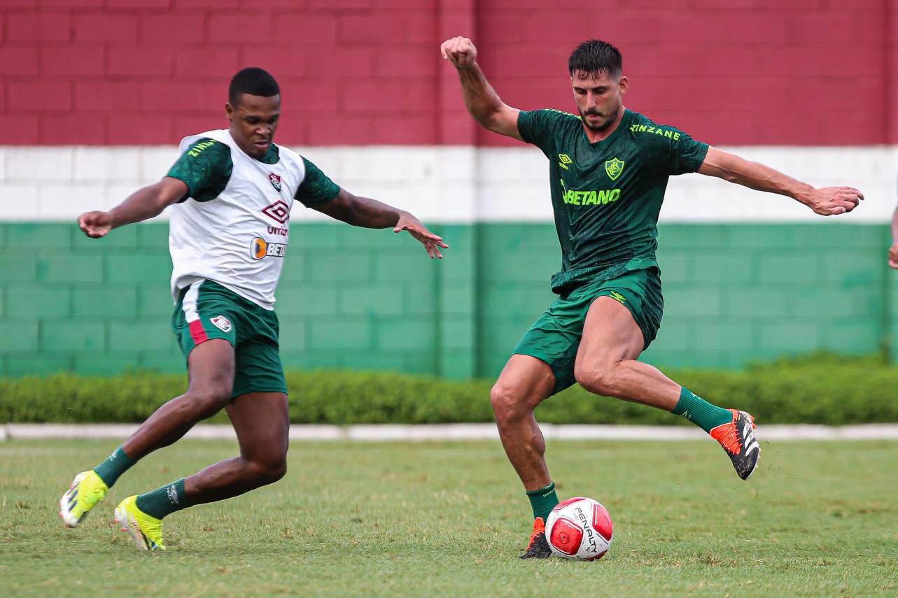 Gabriel Pires não entra em campo desde o dia 17 de fevereiro. Foto: MARCELO GONÇALVES / FLUMINENSE F.C.